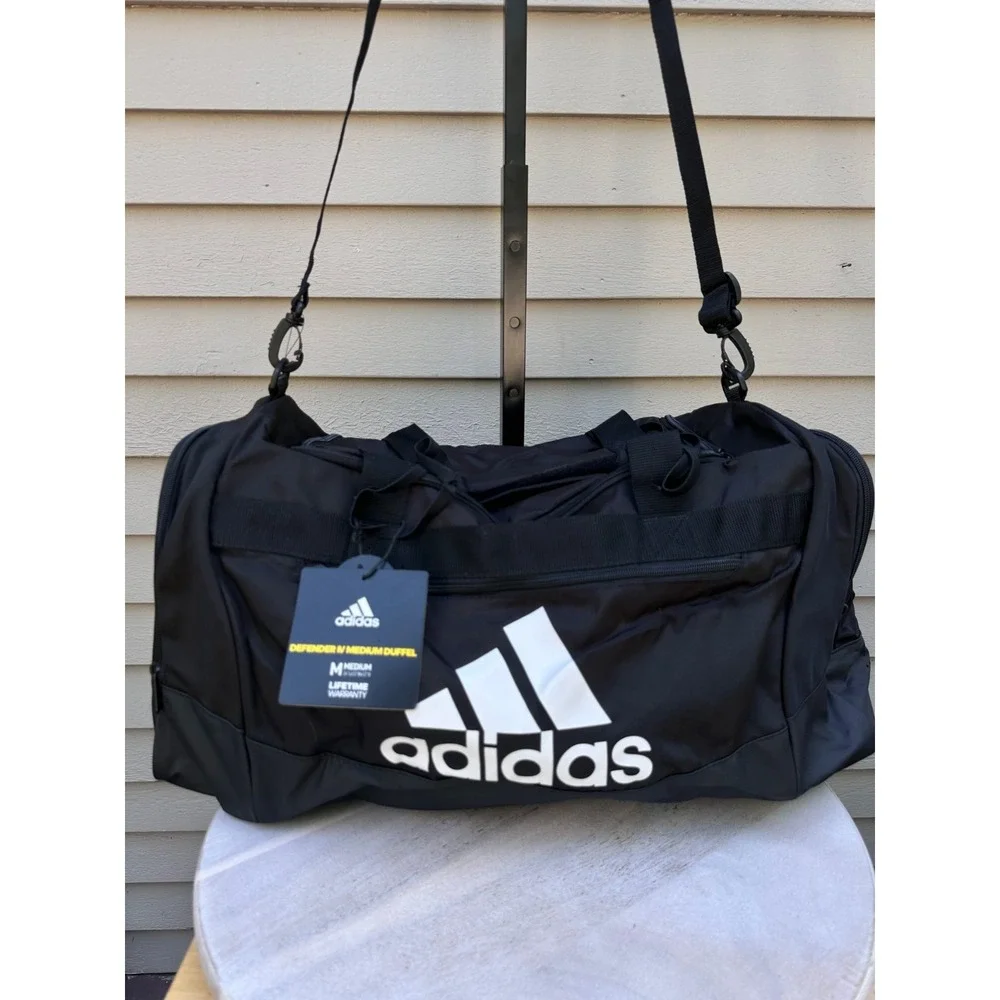 Adidas Defender IV Medium Gym Training Duffel Bag Black Padded Handles NWT